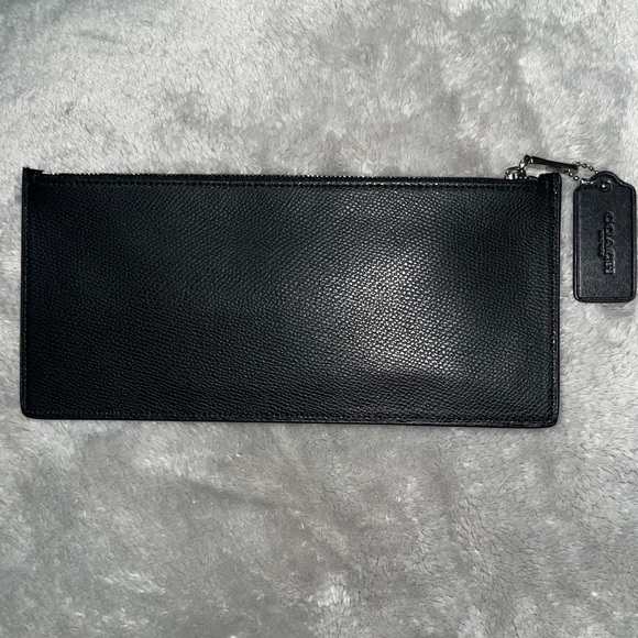 Coach Pouch - Picture 8 of 8